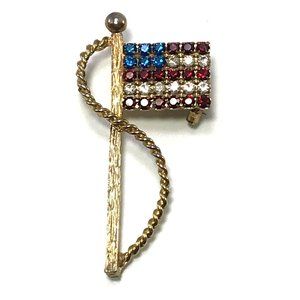 Vintage Patriotic American Flag Brooch Pin Red White & Blue Rhinestones Gold Ton